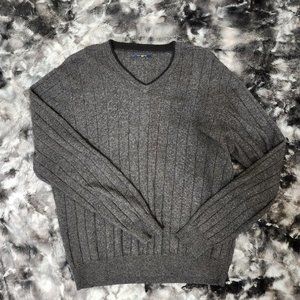 Cashmere sweater